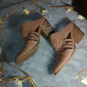 Cute pinkish tan leather booties